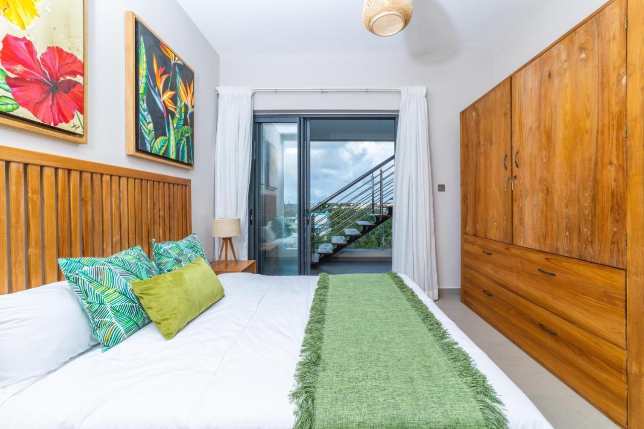 One Bay Residence Unit 15 - Penthouse With Private Roof Top, Jacuzzi And Sea View Grand-Baie Kültér fotó