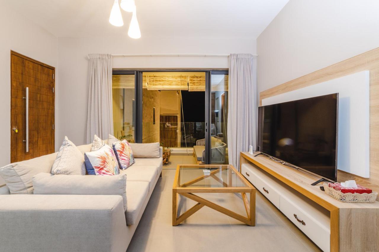 One Bay Residence Unit 15 - Penthouse With Private Roof Top, Jacuzzi And Sea View Grand-Baie Kültér fotó