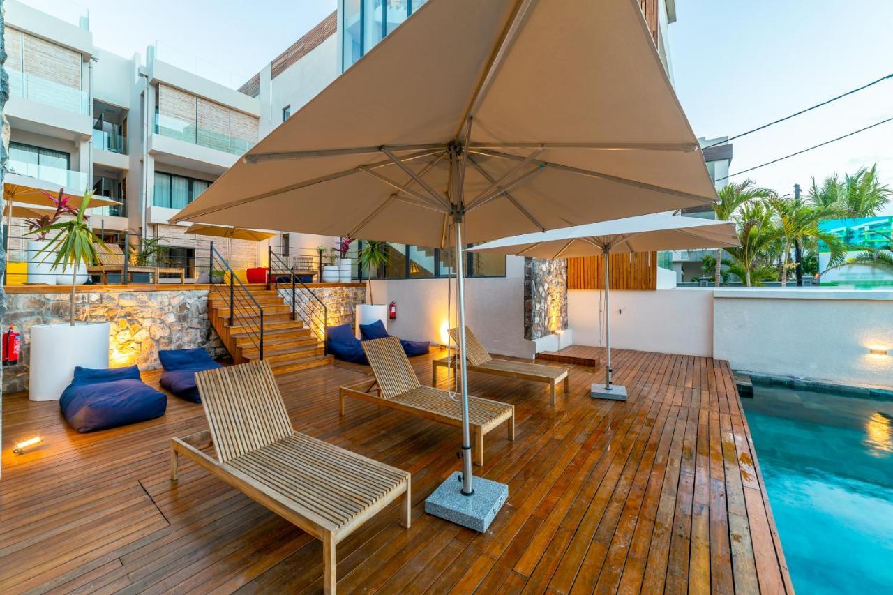 One Bay Residence Unit 15 - Penthouse With Private Roof Top, Jacuzzi And Sea View Grand-Baie Kültér fotó